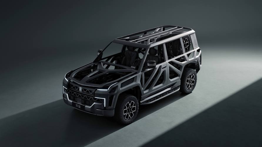 广州75仰望U8硬派越野的科技魅力，国能汽车对传统燃油车市场的冲击